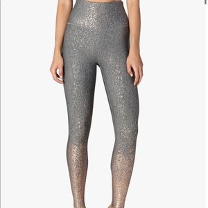 Beyond Yoga ombré leggings NWOT